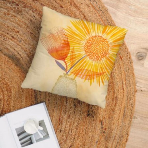 Orange flower throw pillow - Picture 3 of 4